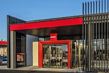 Supermarket v Rohatci na obzoru. Má být přímo u hlavní silnice