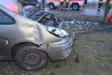 Opilý řidič na Břeclavsku skončil ve vinohradu. Při čekání na policisty si ustlal u krajnice