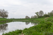 U Vnorov vzniká nová lávka přes řeku Moravu. Propojí břehy i region U Vnorov vzniká nová lávka přes řeku Moravu. Propojí břehy i region